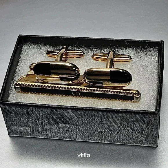 Christian Dior black and gold tone cufflinks and tie bar set - Picture 1 of 5